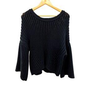 Intermix Black Chunky Ribbed Knit‎ Bell Sleeve Cropped Sweater Heavy Medium